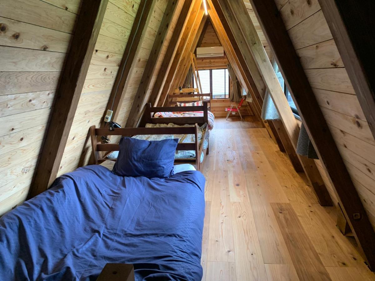 Guesthouse Coco Garage Kirishima Exteriör bild
