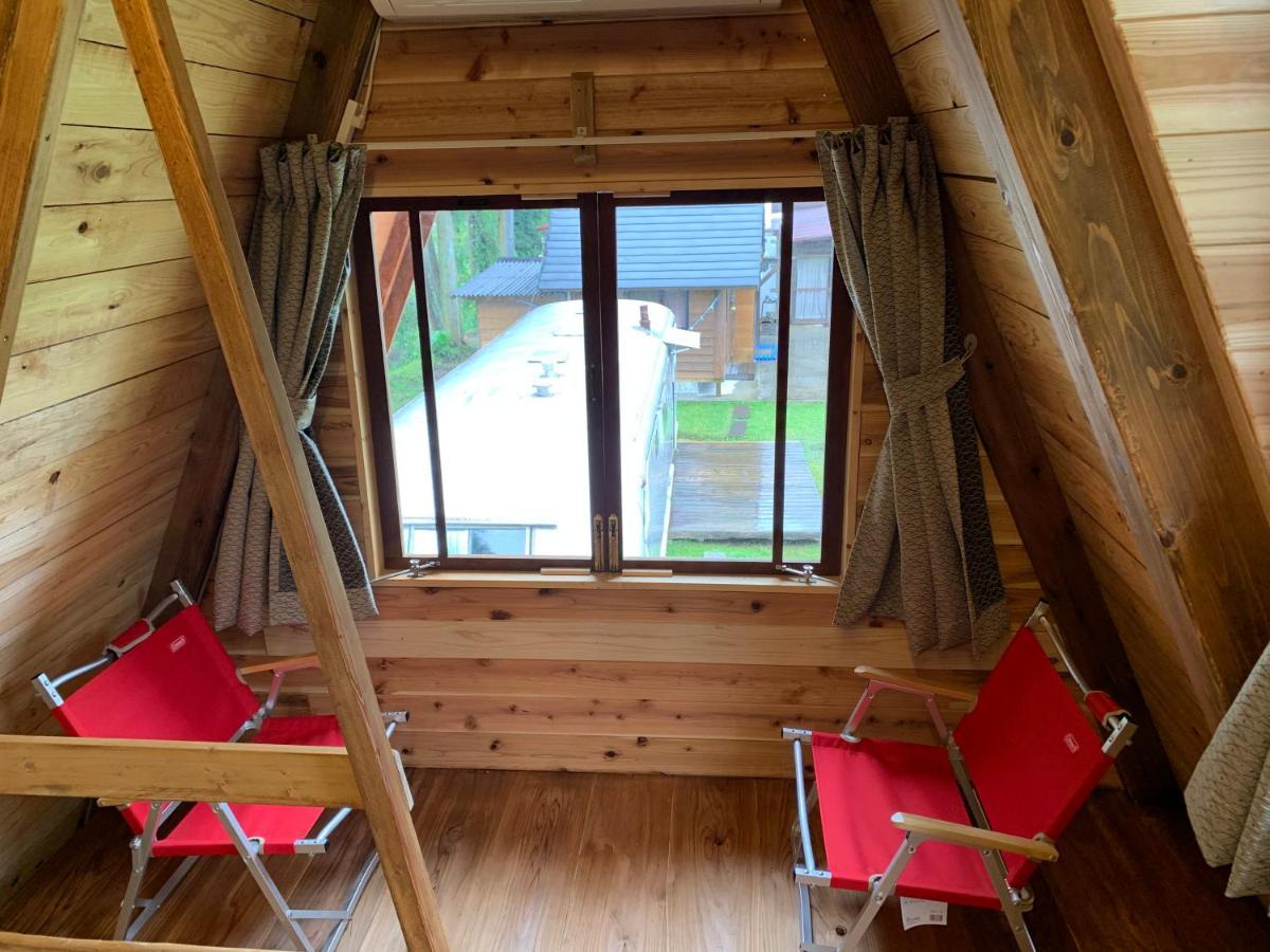 Guesthouse Coco Garage Kirishima Exteriör bild