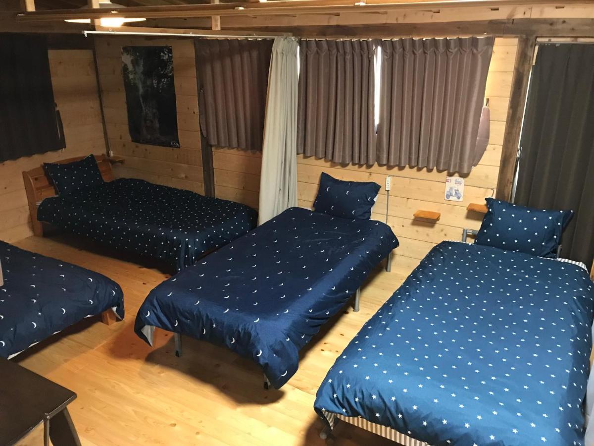 Guesthouse Coco Garage Kirishima Exteriör bild
