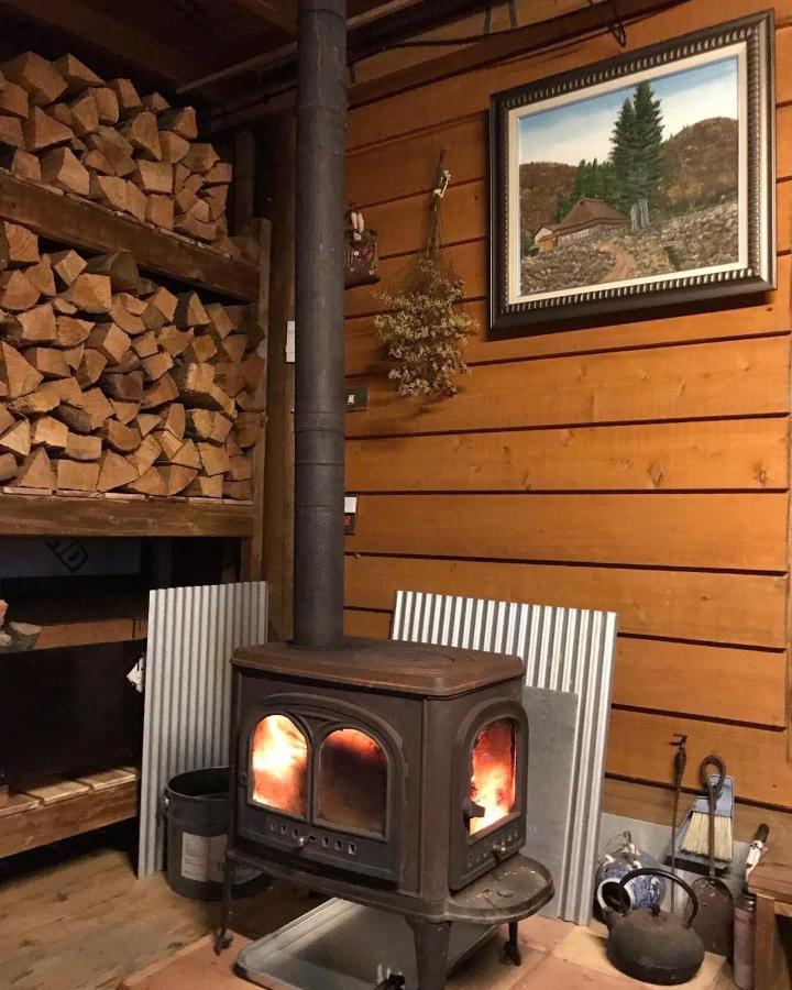 Guesthouse Coco Garage Kirishima Exteriör bild